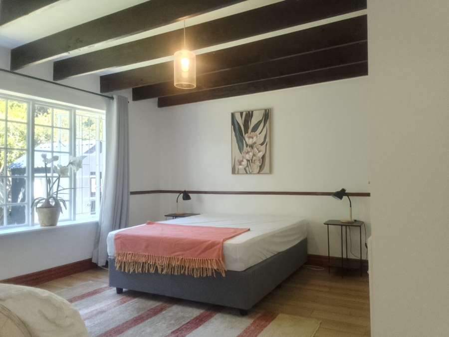 To Let  Bedroom Property for Rent in Loerie Park Western Cape